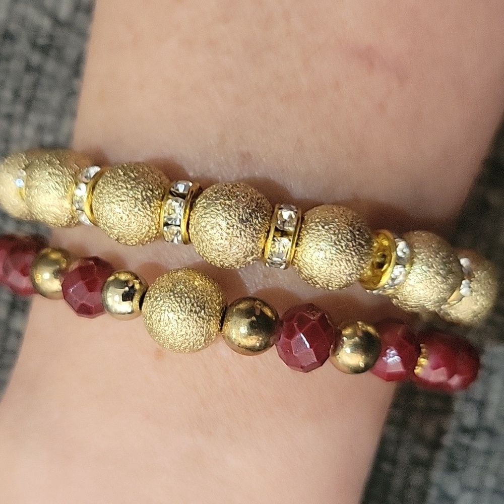 Set of bracelets